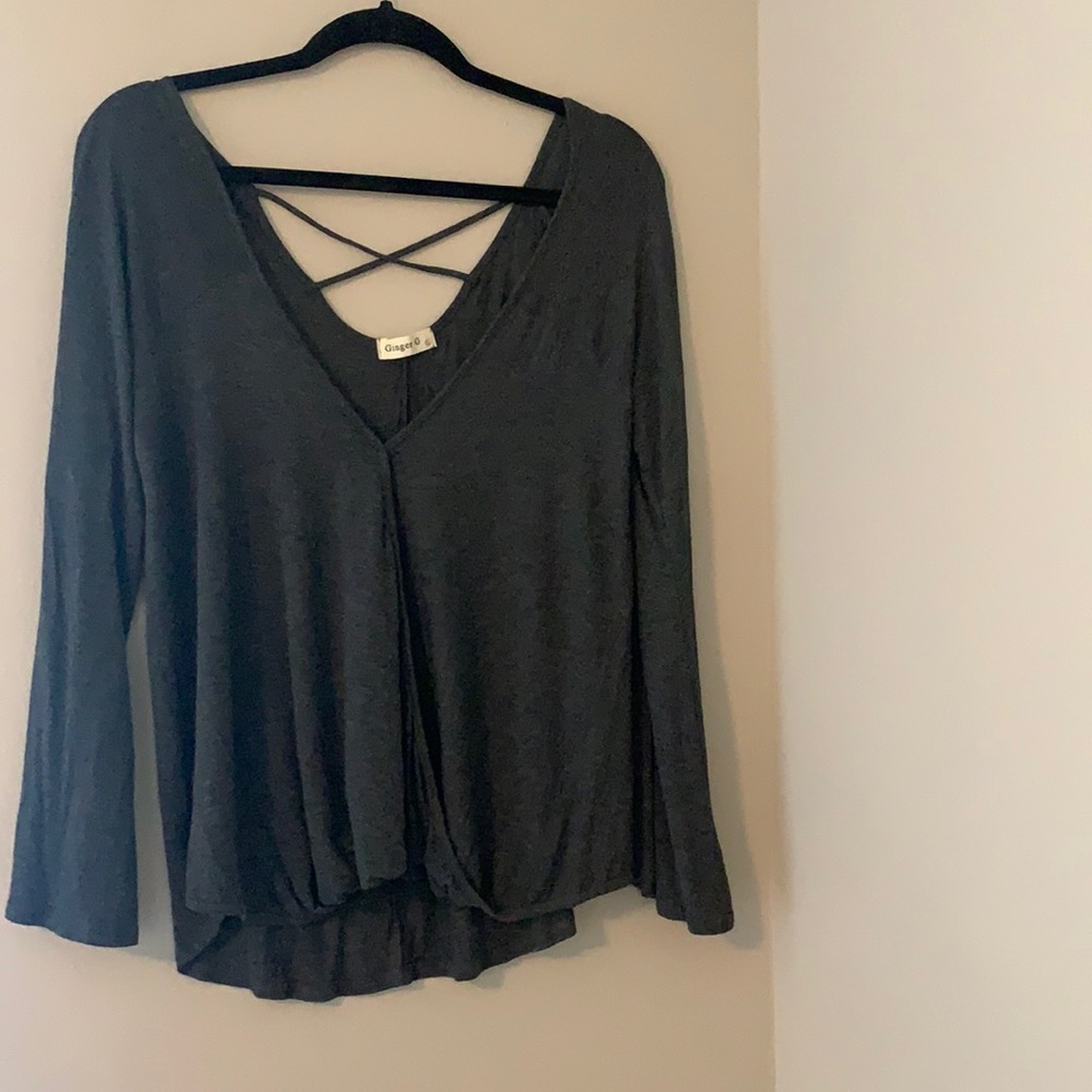 Grey v-neck long sleeve